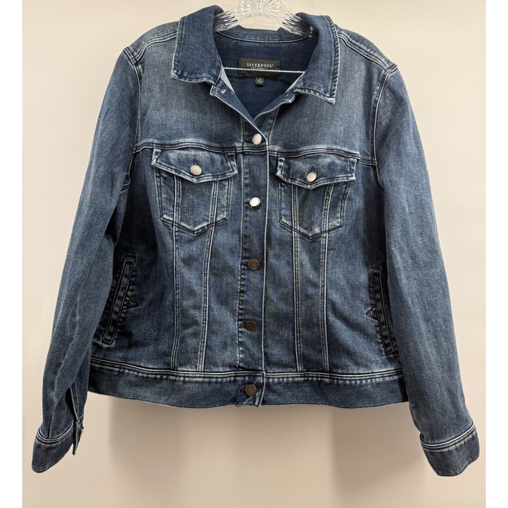 Liverpool Los Angeles Womens 2X Denim Trucker Jacket Medium Wash Stretch Jacket